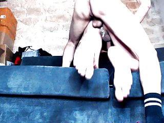 transe bläst den weissen schwanz und wird von ihm angespritzt